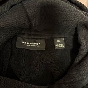 Scotch & Soda Dark Textured Apparel